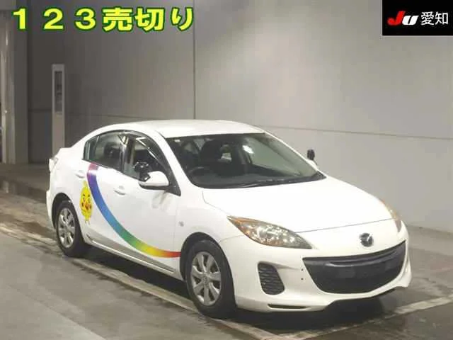 Mazda AXELA