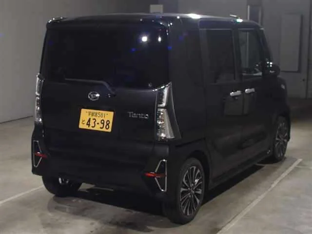 Daihatsu TANTO — фото 2