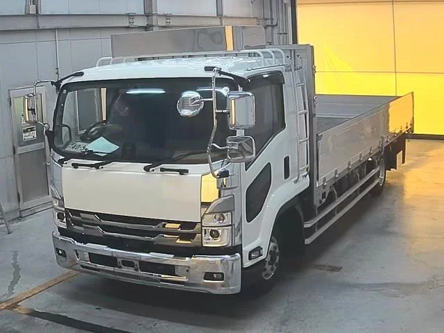 Isuzu FORWARD — фото 1