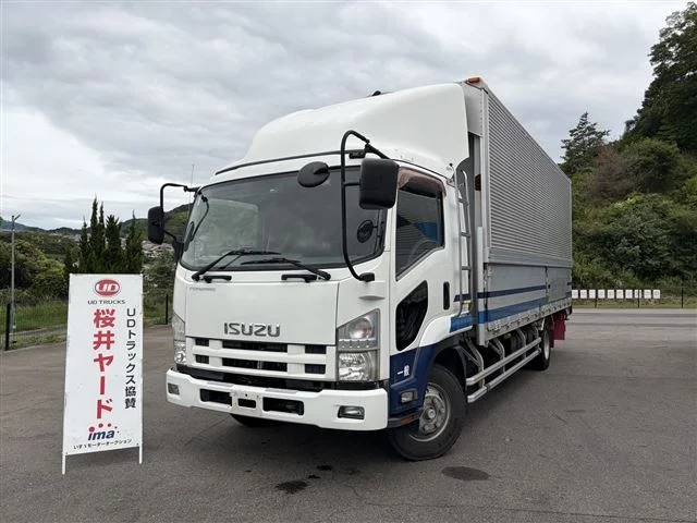 Isuzu FORWARD