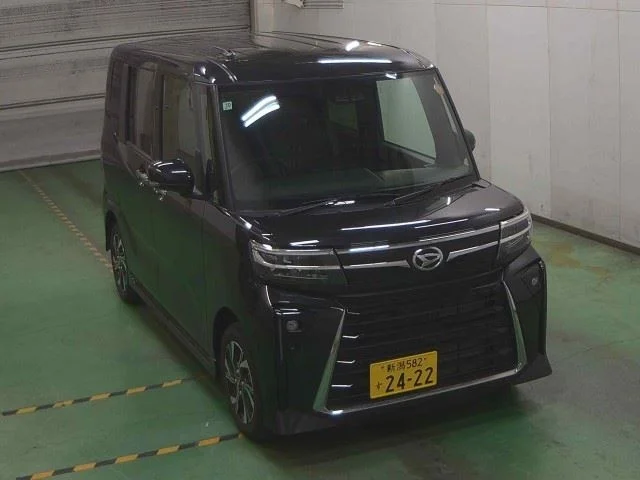 Daihatsu TANTO — фото 1