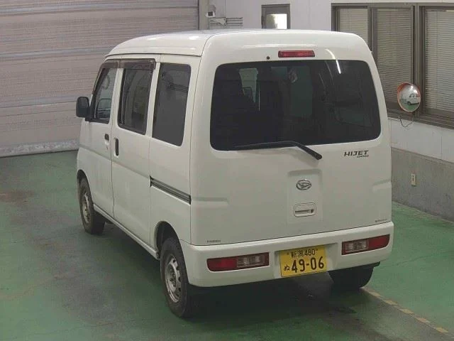 Daihatsu HIJET VAN — фото 2