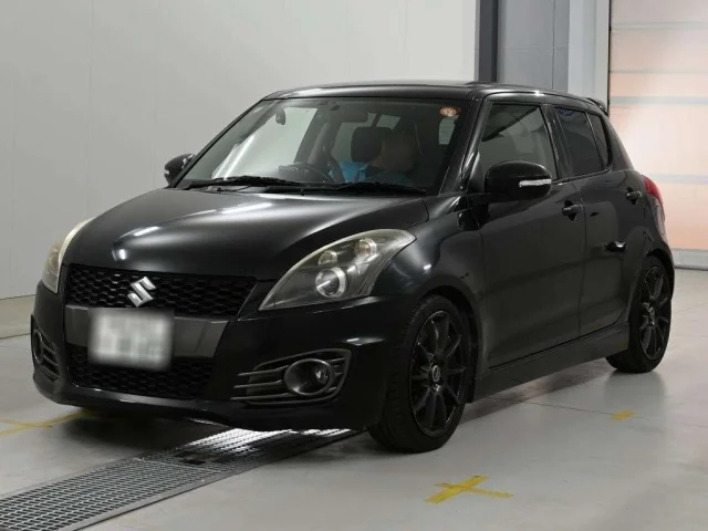 Suzuki SWIFT — фото 1