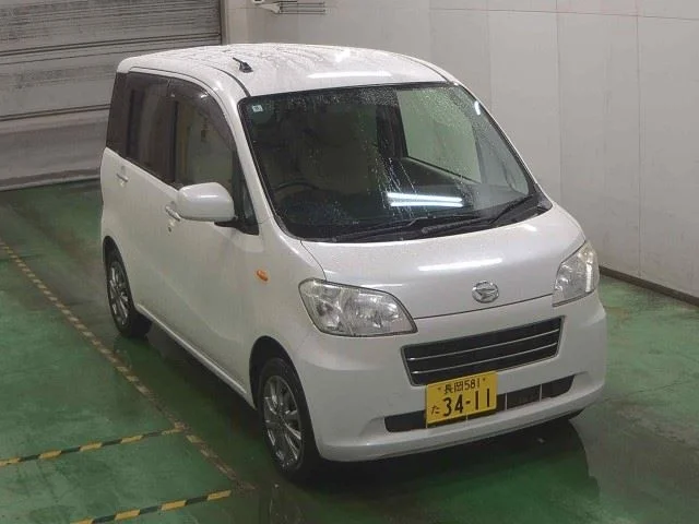 Daihatsu TANTO EXE — фото 1