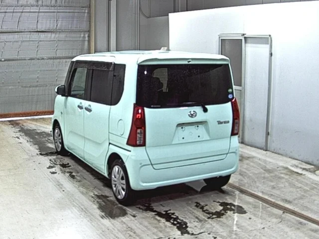 Daihatsu TANTO — фото 2