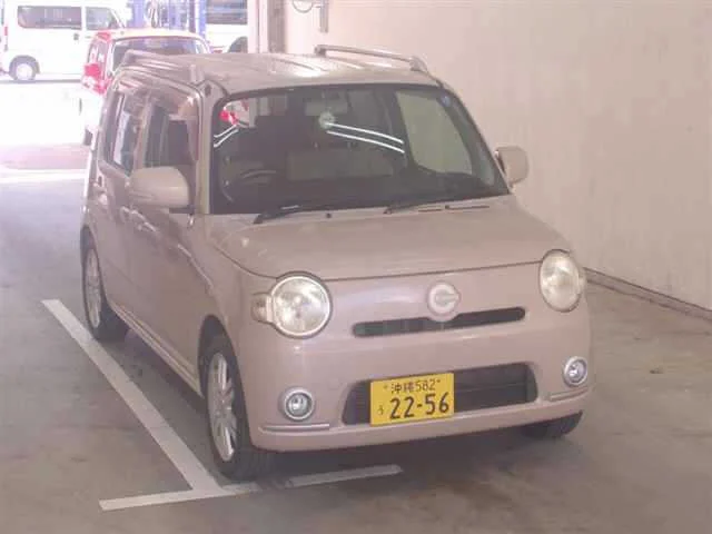 Daihatsu MIRA