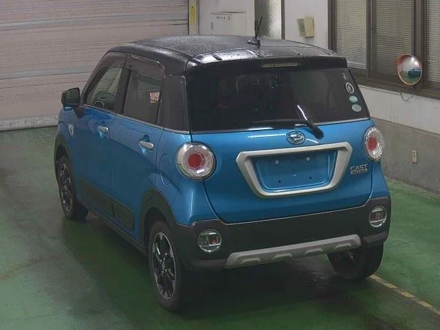 Daihatsu CAST — фото 2