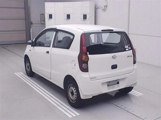 Daihatsu MIRA — фото 2