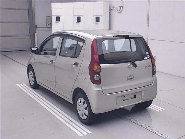 Daihatsu MIRA — фото 2