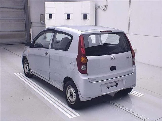 Daihatsu MIRA — фото 2