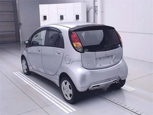 Mitsubishi I — фото 2