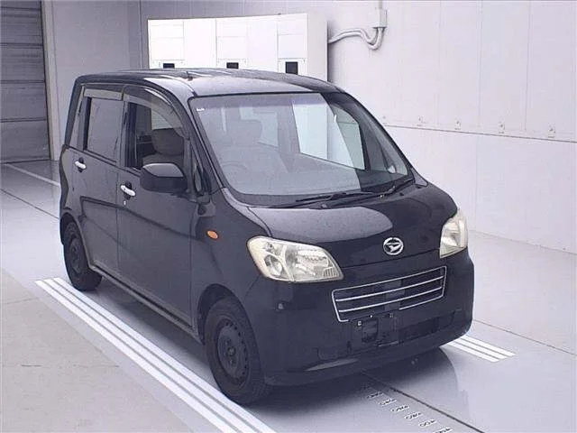 Daihatsu TANTO EXE — фото 1