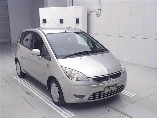 Mitsubishi COLT — фото 1