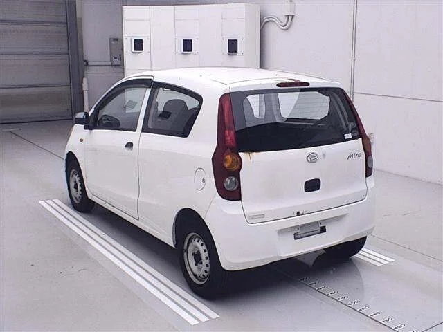 Daihatsu MIRA — фото 2