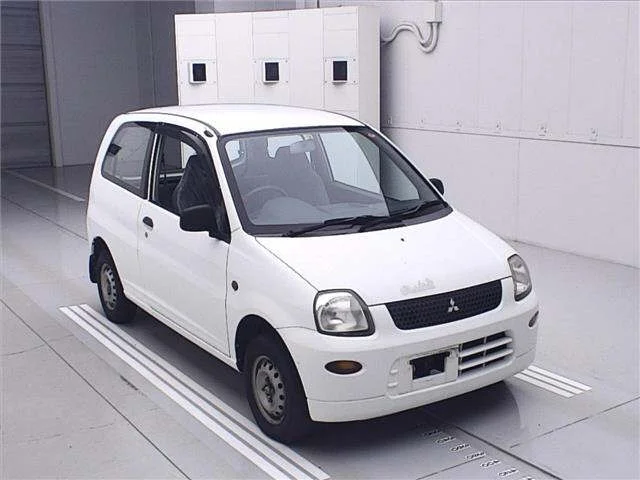Mitsubishi MINICA — фото 1