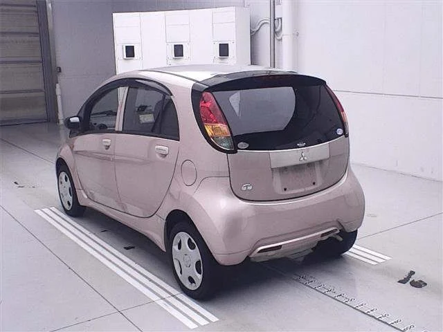Mitsubishi I — фото 2
