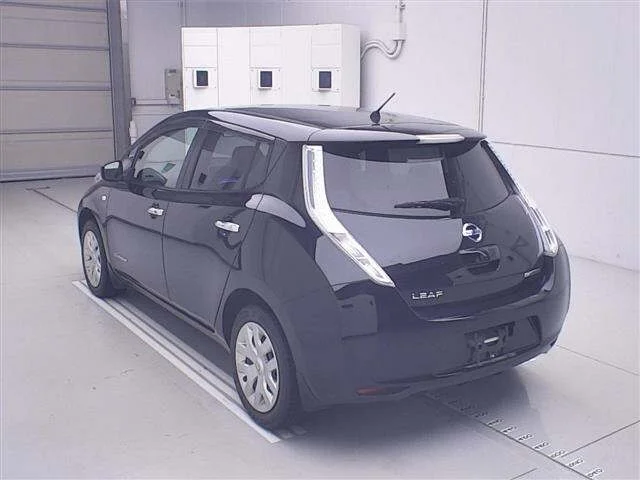 Nissan LEAF — фото 2