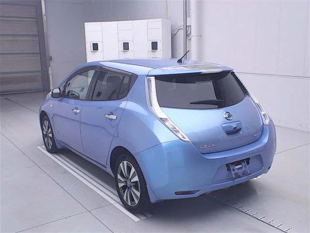 Nissan LEAF — фото 2
