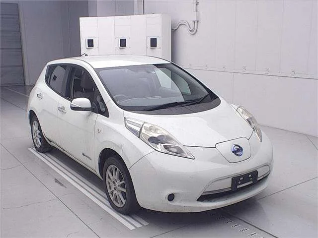 Nissan LEAF — фото 1