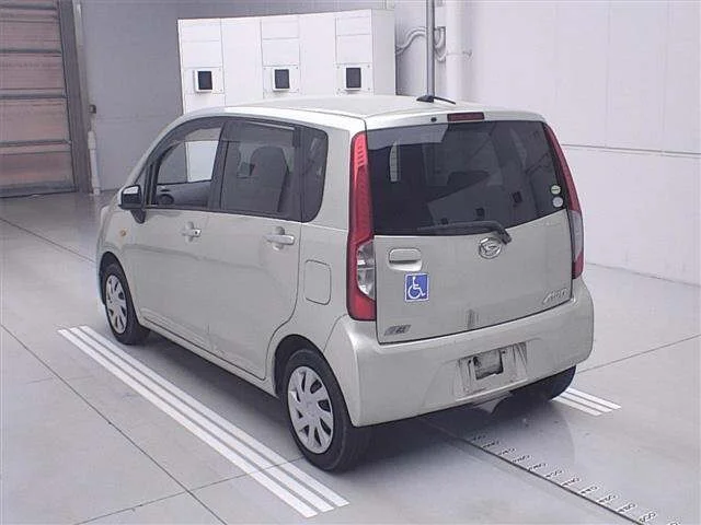 Daihatsu MOVE — фото 2