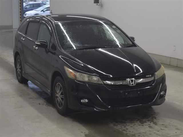 Honda STREAM — фото 1