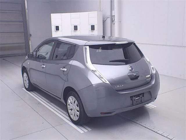 Nissan LEAF — фото 2