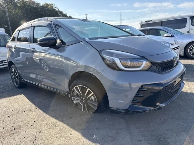 Honda FIT — фото 1