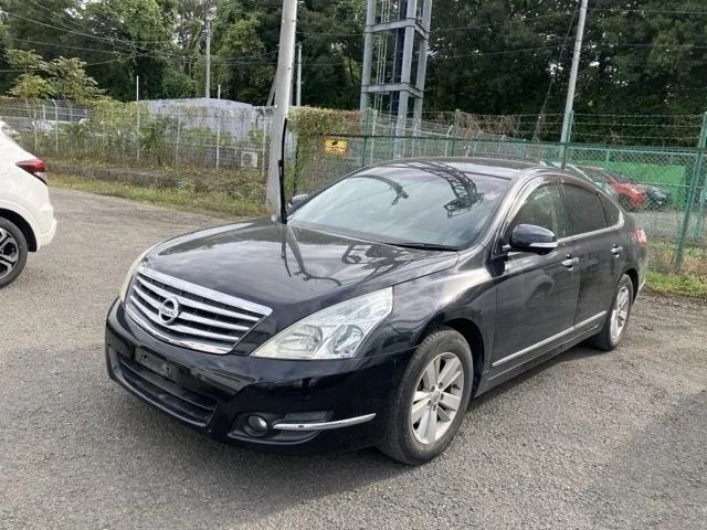 Nissan TEANA — фото 1