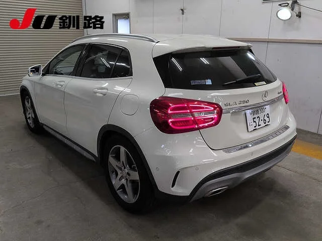 Mercedes-Benz GLA CLASS — фото 2