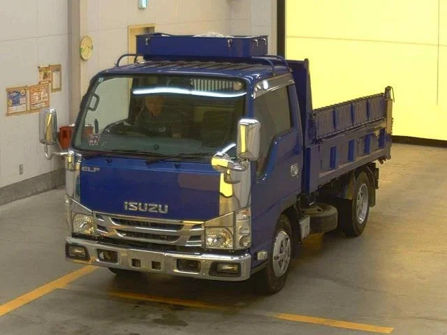 Isuzu ELF — фото 1