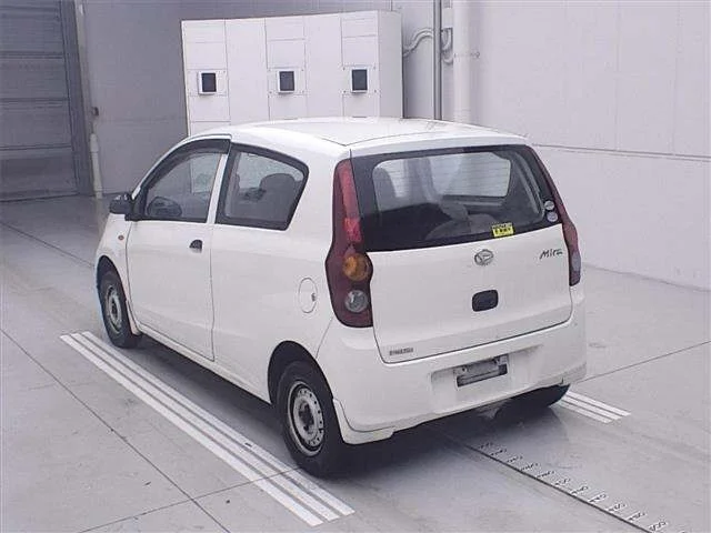 Daihatsu MIRA — фото 2