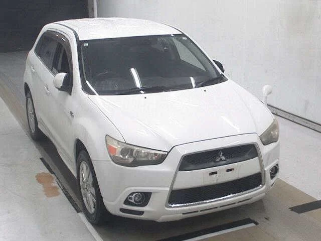 Mitsubishi RVR — фото 1