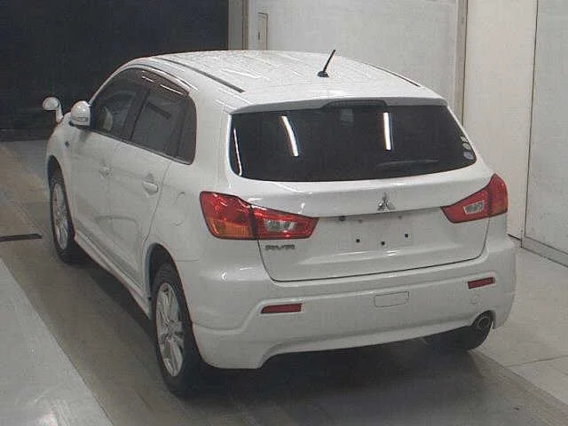 Mitsubishi RVR — фото 2