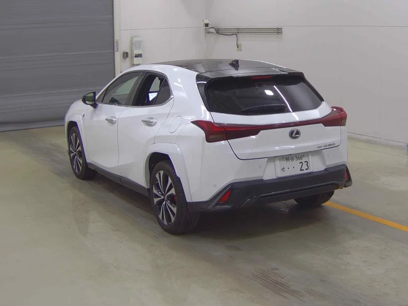 Lexus UX — фото 2