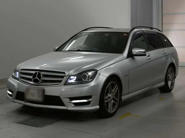 Mercedes-Benz C CLASS WAGON — фото 1