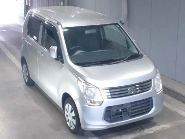 Suzuki WAGON R — фото 1