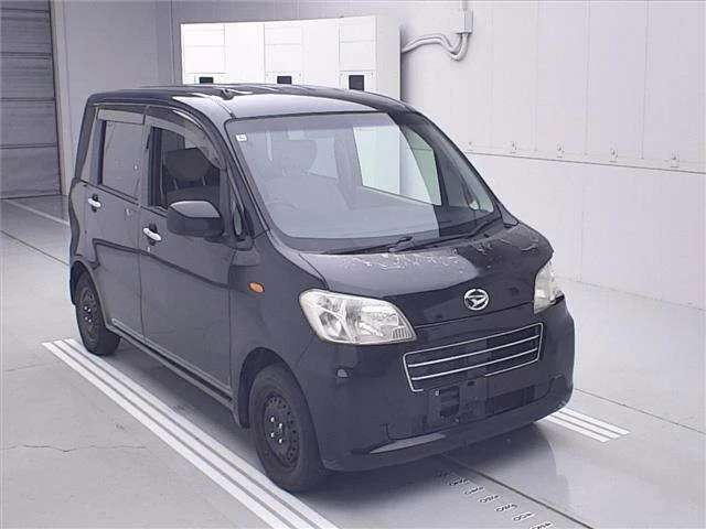 Daihatsu TANTO EXE