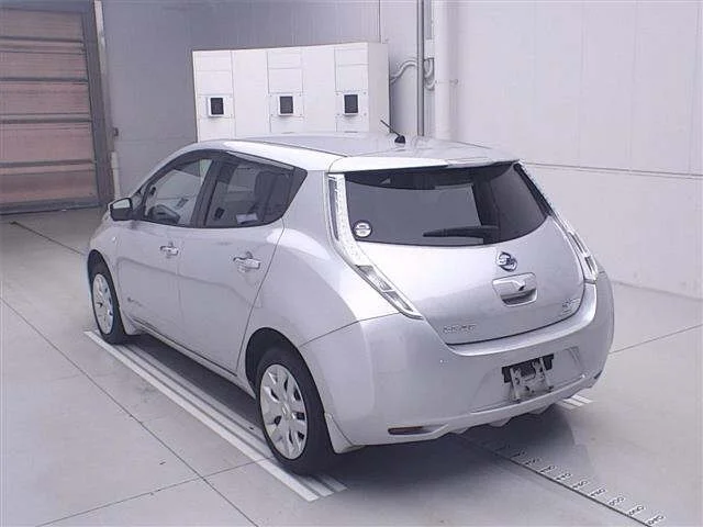 Nissan LEAF — фото 2