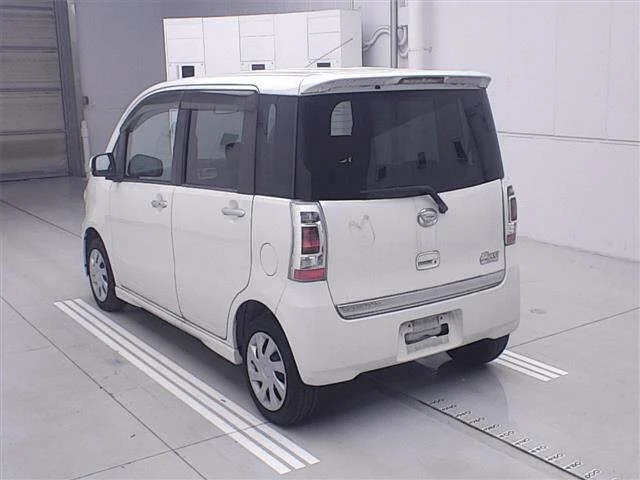 Daihatsu TANTO EXE — фото 2
