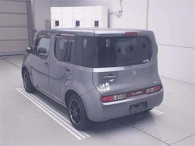 Nissan CUBE — фото 2