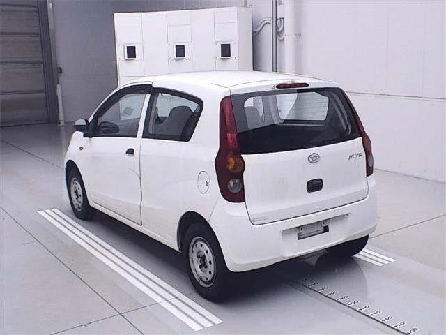 Daihatsu MIRA — фото 2
