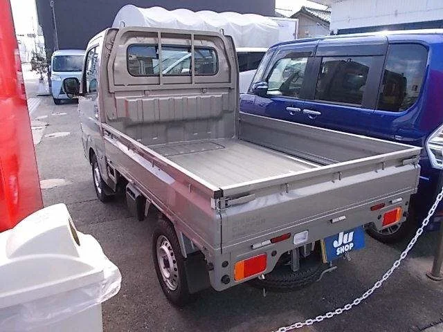 Nissan CLIPPER TRUCK — фото 2