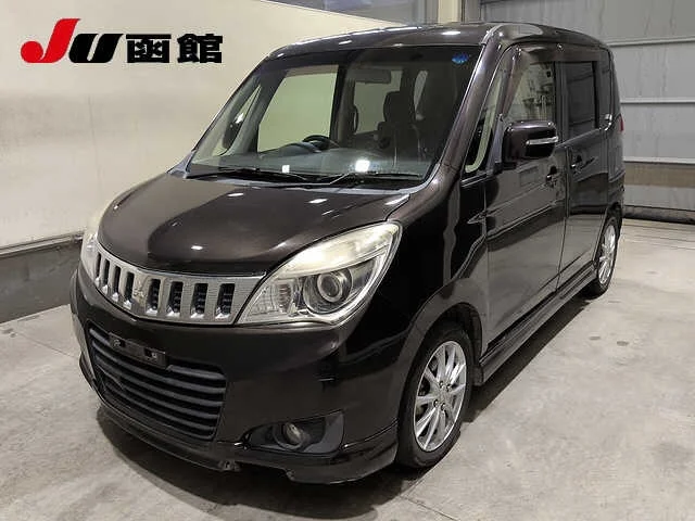 Mitsubishi DELICA D2