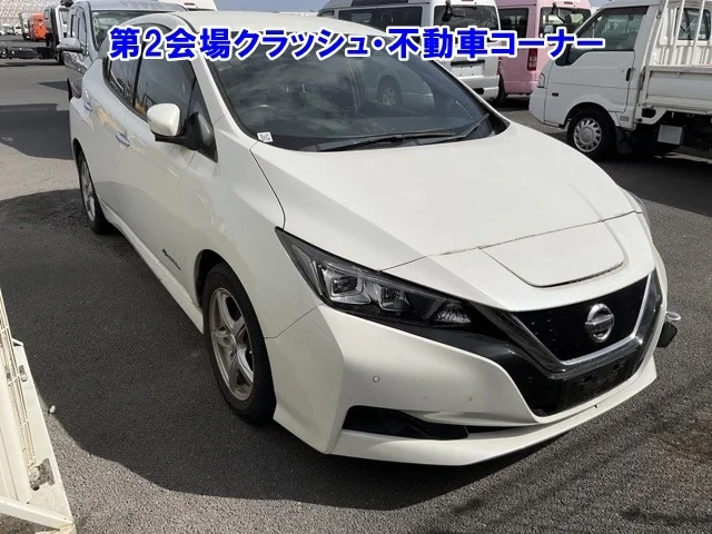 Nissan LEAF — фото 1