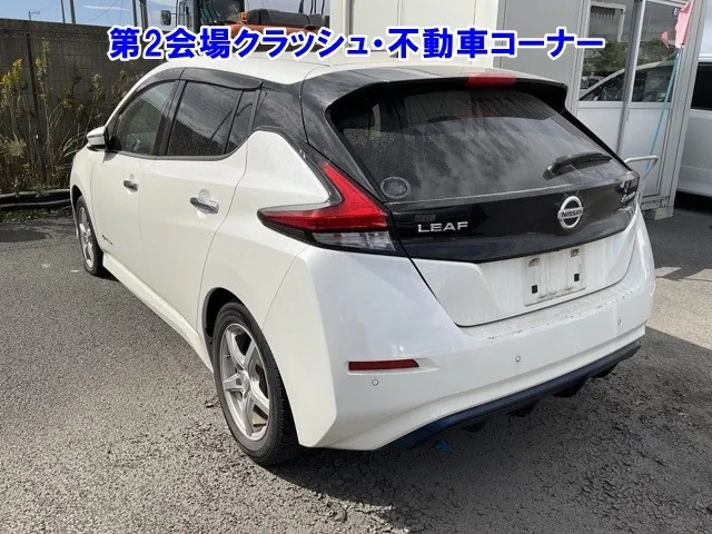 Nissan LEAF — фото 2