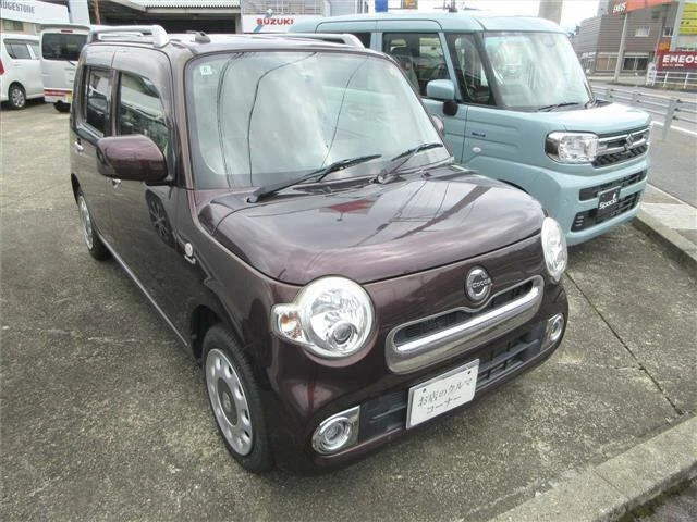 Daihatsu MIRA
