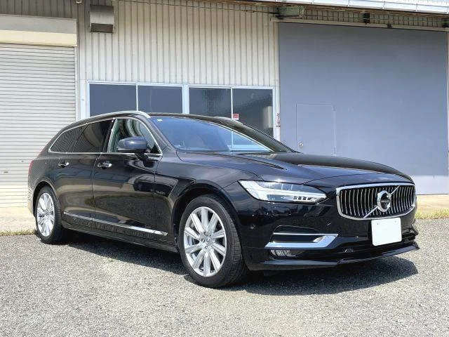 Volvo V90