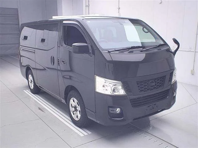 Nissan CARAVAN VAN — фото 1
