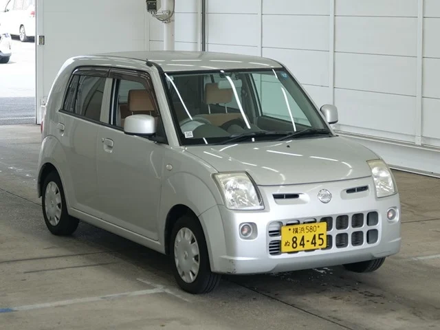 Nissan PINO — фото 1
