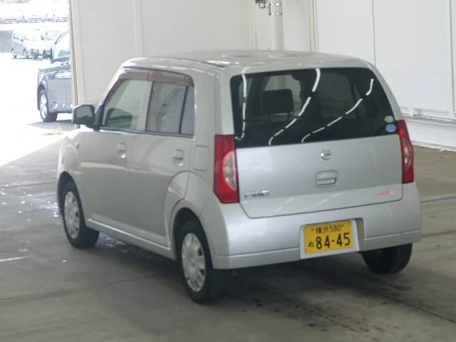 Nissan PINO — фото 2